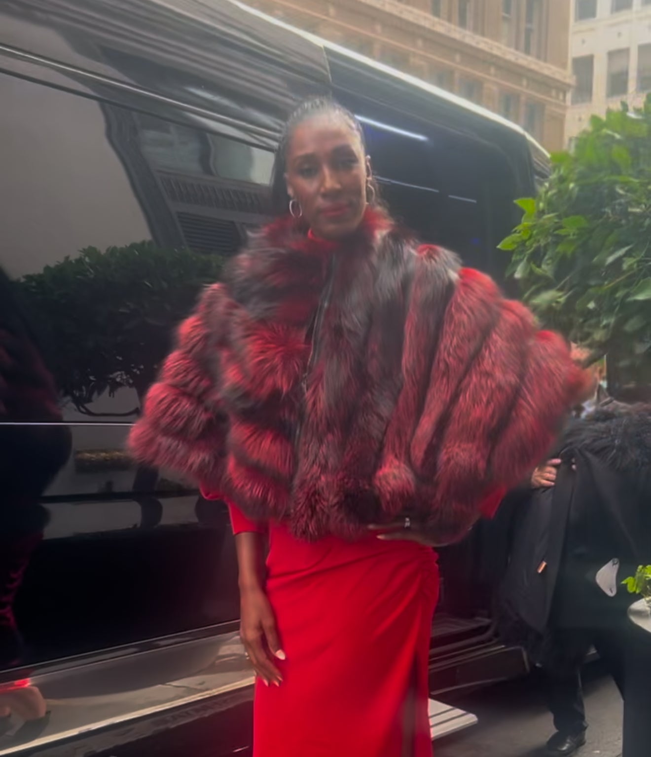 Red 4649 Bestseller: Red Fur Poncho – The Fur And Leather Centre