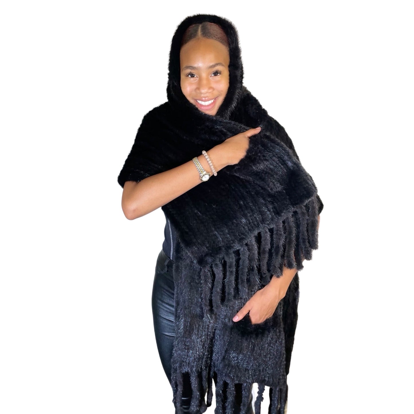 KNITTED MINK SCARF WITH POCKETS