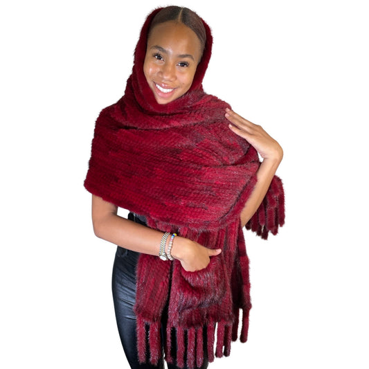 KNITTED MINK SCARF WITH POCKETS